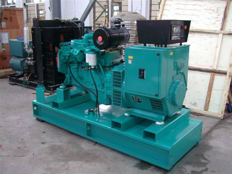 泌阳200kw康明斯柴油发电机组图片 泌阳200kw康明斯柴油发电机组图片